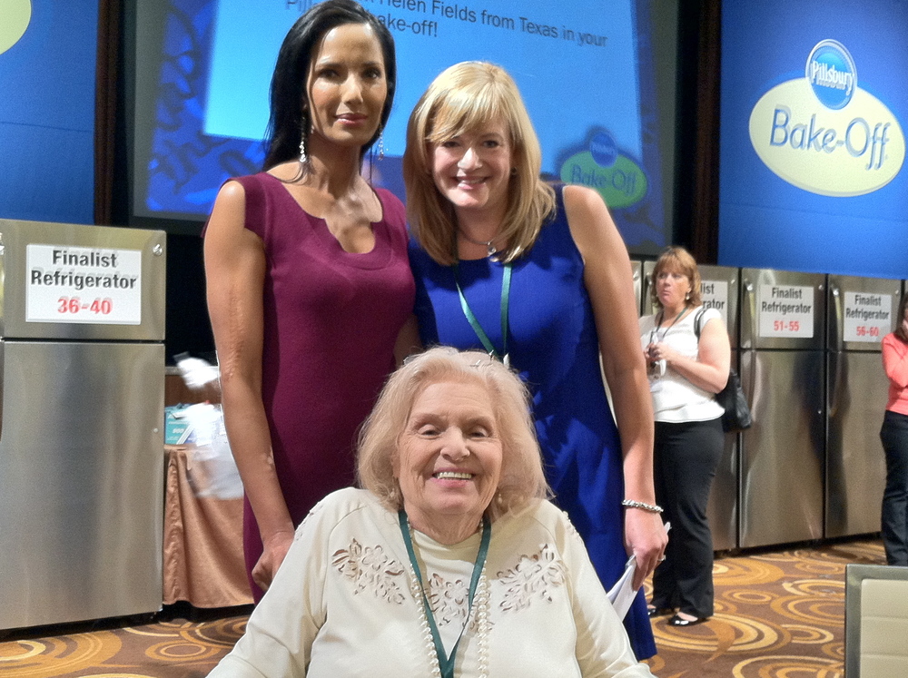  One of my favorite moments was getting to meet these two great ladies.  Mari Petrelli who won the Bake-Off in 1966 and Padma Lakshmi! 