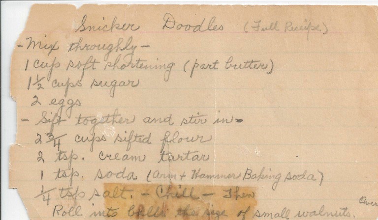 Front side of my Mom's Snicker Doodle Recipe Card