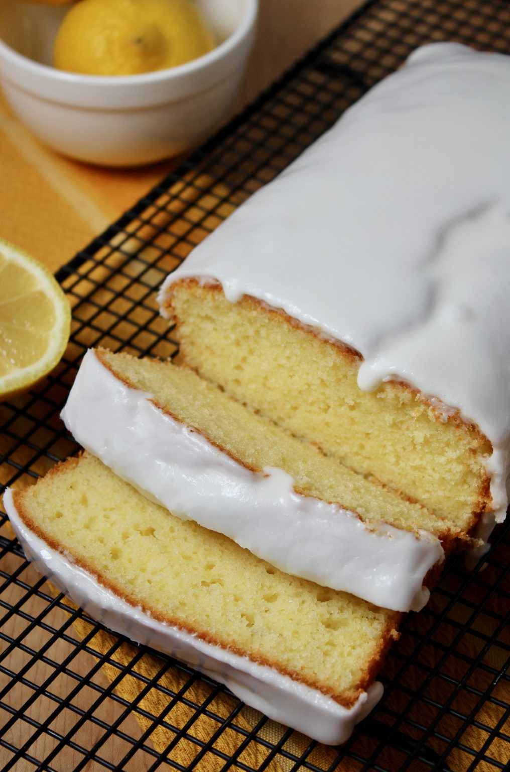 Iced Lemon Loaf Cake | epicuricloud (Tina Verrelli)